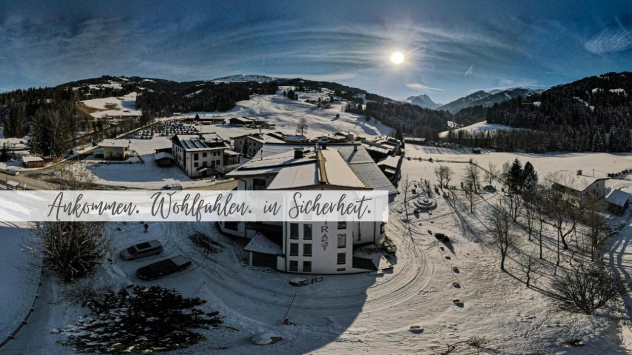 Skirast - Kirchberg Кірхберг Екстер'єр фото