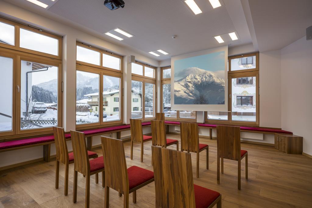 Skirast - Kirchberg Кірхберг Екстер'єр фото