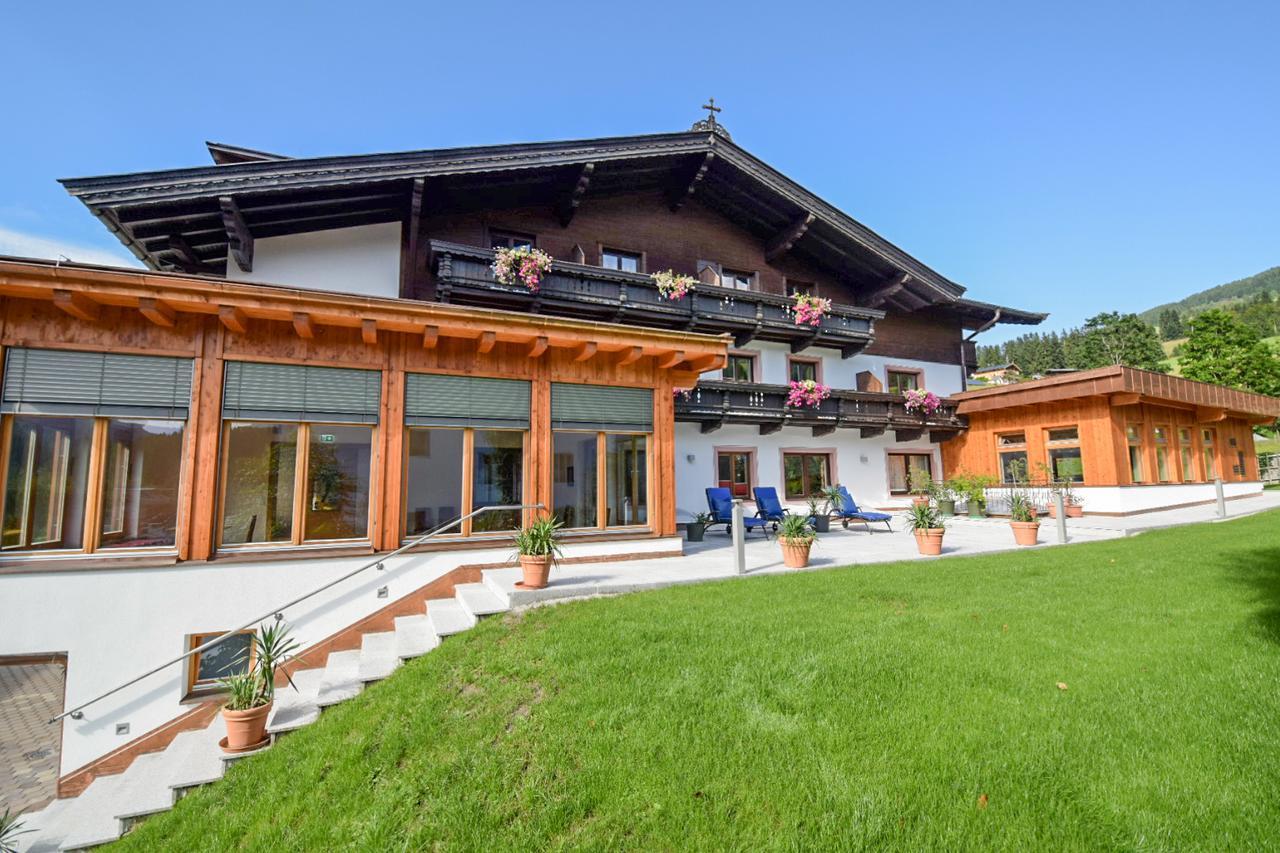 Skirast - Kirchberg Кірхберг Екстер'єр фото